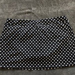 Womens Lands End black & white polka dot swim skirt size 16.
